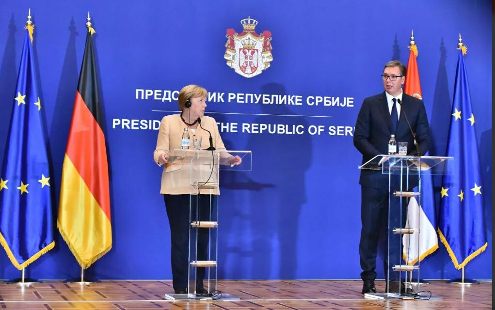 <span class="entry-title-primary">A Newsmax Adria újságíróit nem engedték be Angela Merkel német kancellár és Aleksandar Vučić sajtótájékoztatójára</span> <span class="entry-subtitle">A sajtótájékoztatón pedig csak a RTS és a Tanjug munkatársai kérdezhettek</span>