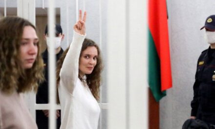 “Hazaárulásért” 15 év börtönbüntetésre ítélhetnek egy belarusz újságírónőt