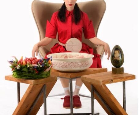 Konstrakta képét nem megfelelő tartalomként jelölte meg és törölte a Twitter