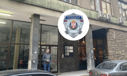Állandó rendőrségi védelem alá helyezték a Danas szerkesztőségét