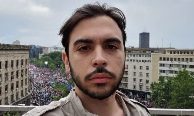 Megtámadták a Danas napilap újságíróját