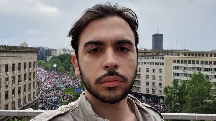 Megtámadták a Danas napilap újságíróját