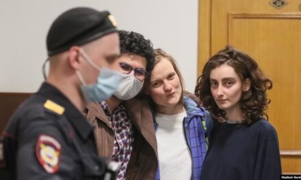 Nem engedtek be Szerbiába egy orosz újságírónőt