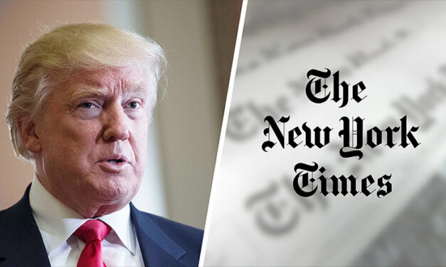 DONALD TRUMP MEGFENYEGETTE A NEW YORK TIMEST