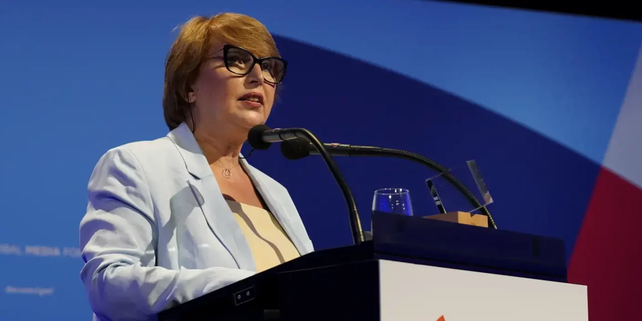 TAMAR KINTSURASHVILI GRÚZ ÚJSÁGÍRÓ KAPTA A  DEUTSCHE WELLE 2025-ÖS SZÓLÁSSZABADSÁG DÍJÁT (VIDEÓVAL)