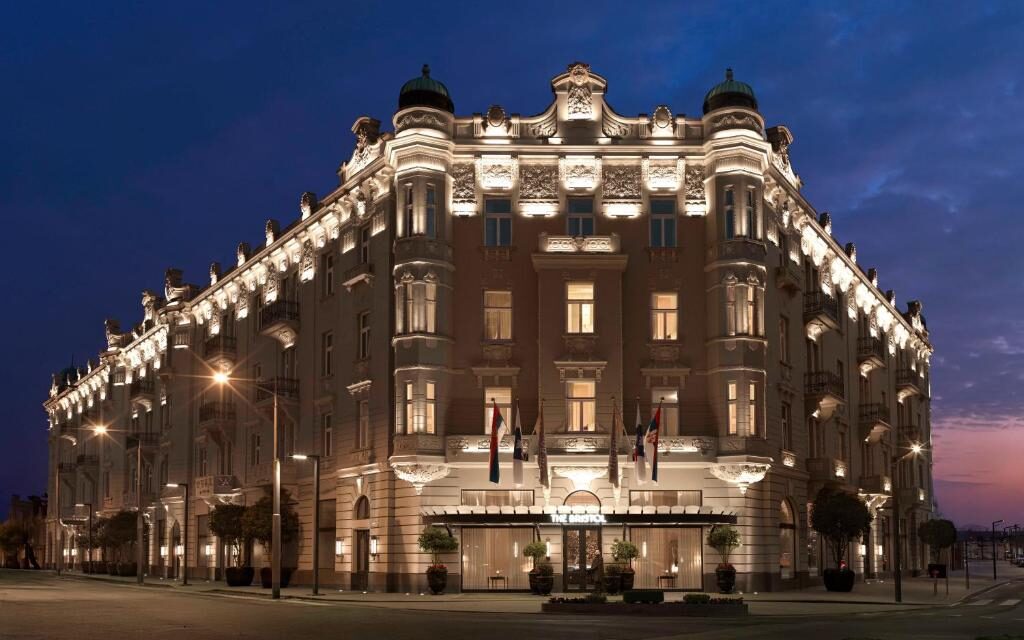 ÚJSÁGÍRÓKAT TARTÓZTATTAK FEL AZ UNITED GROUP IGAZGATÓJÁNAK BELGRÁDI LÁTOGATÁSA SORÁN