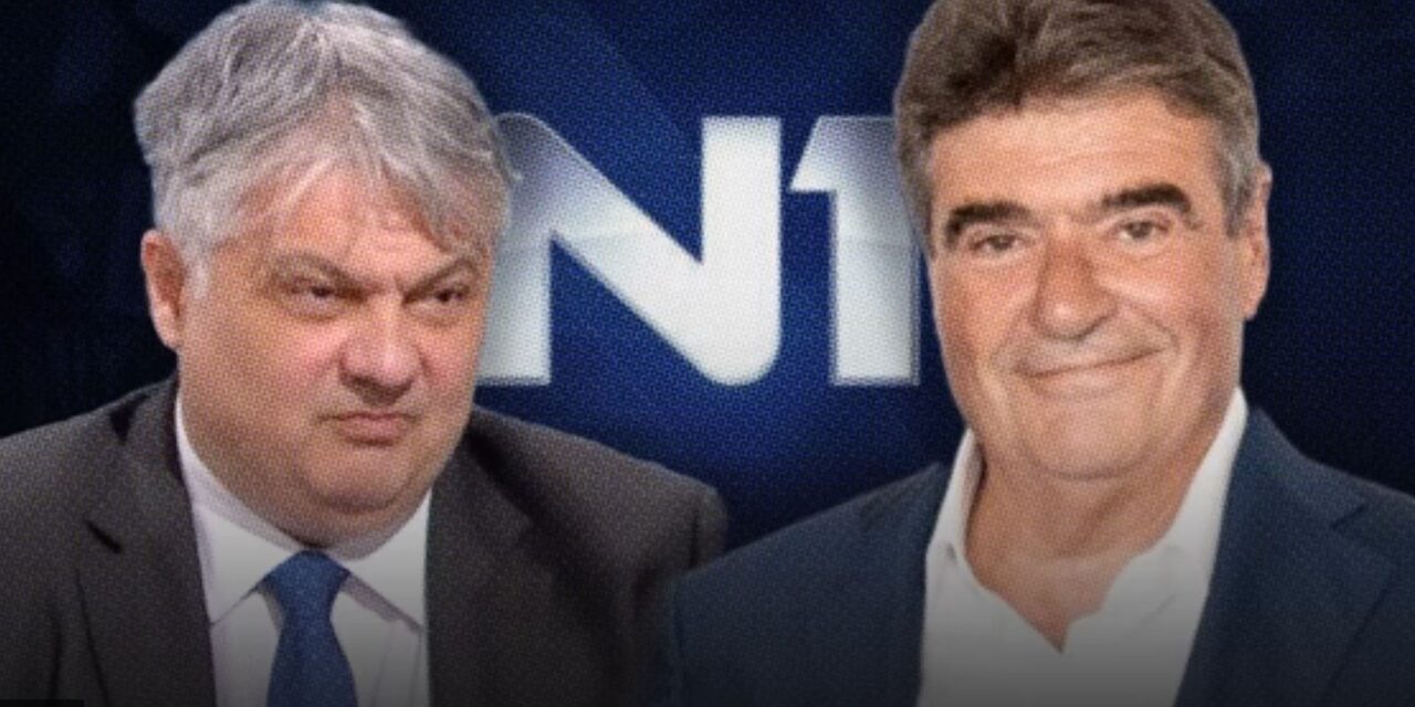 KISZIVÁRGOTT HANGFELVÉTEL: VUČIĆ KÖZVETLENÜL KÖVETELTE A FÜGGETLEN MÉDIA VEZETŐJÉNEK ELTÁVOLÍTÁSÁT (VIDEÓVAL)