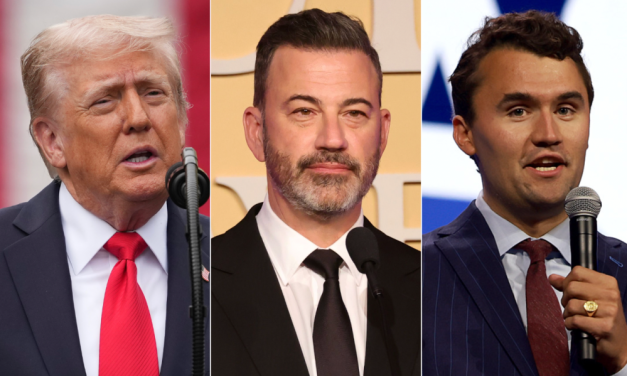 DONALD TRUMP AZ ŐT BÍRÁLÓ TELEVÍZIÓS CSATORNÁK MŰKÖDÉSI ENGEDÉLYÉNEK VISSZAVONÁSÁVAL FENYEGETŐZIK