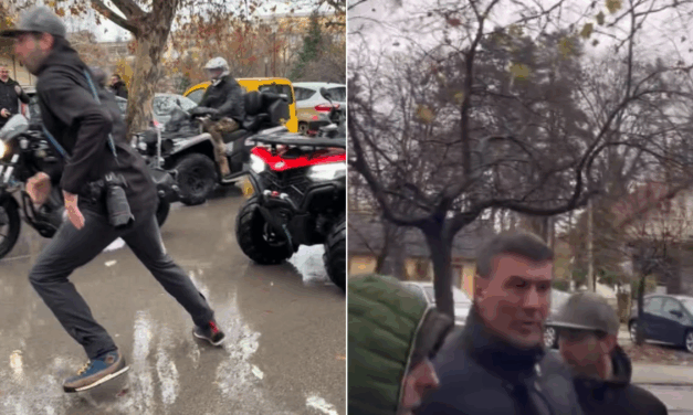 FOTÓRIPORTERT TÁMADTAK MEG EGY NEGOTINI SZAVAZÓHELY KÖZELÉBEN (VIDEÓVAL)