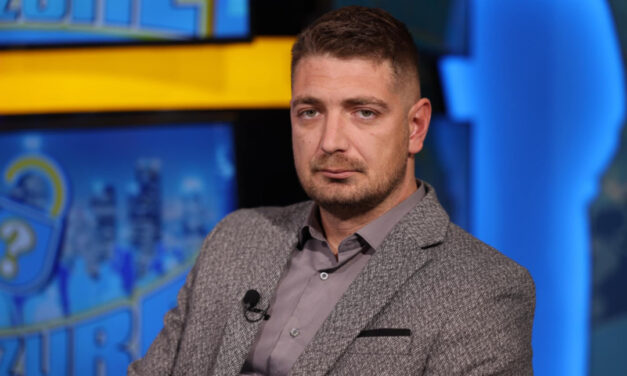 A FORRÁSA FELFEDÉSÉRE PRÓBÁLJÁK RÁKÉNYSZERÍTENI A DANAS ÚJVIDÉKI ÚJSÁGÍRÓJÁT