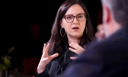 RADIKÁLIS ÁTALAKULÁS ELŐTT A CBS NEWS