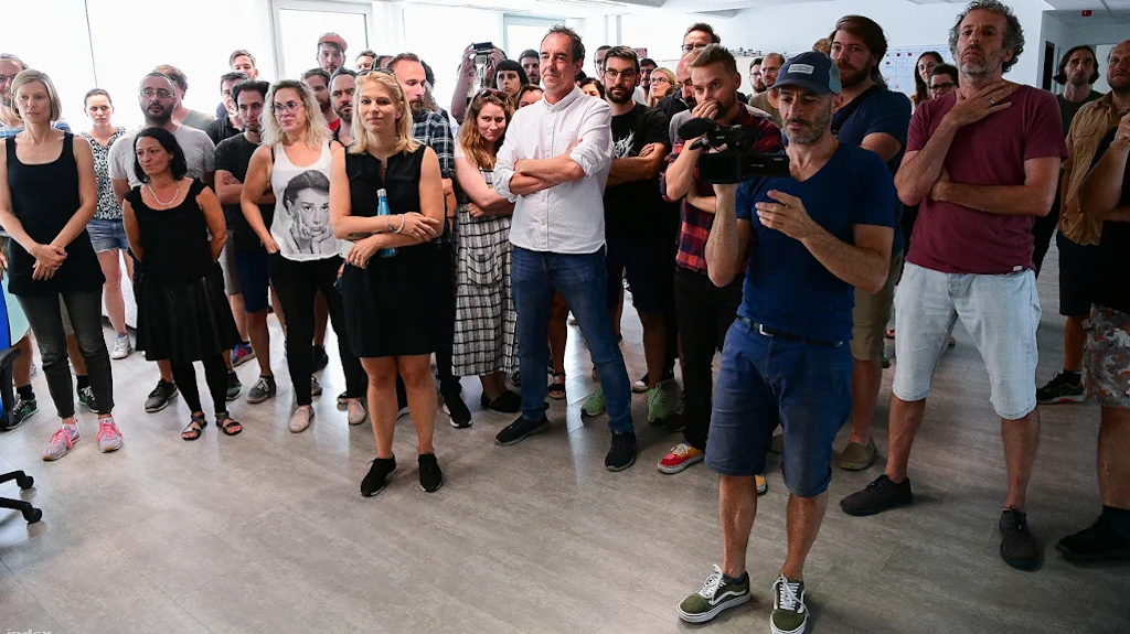 DOKUMENTUMFILM MUTATJA BE AZ INDEX-KRÍZIS ÉS A TELEX-ALAPÍTÁS TÖRTÉNETÉT (VIDEÓVAL)