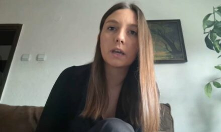 ÚJSÁGÍRÓT TÁMADTAK A SURDULICAI BALESET UTÁNI TILTAKOZÁSOKRÓL SZÓLÓ BESZÁMOLÓJA MIATT