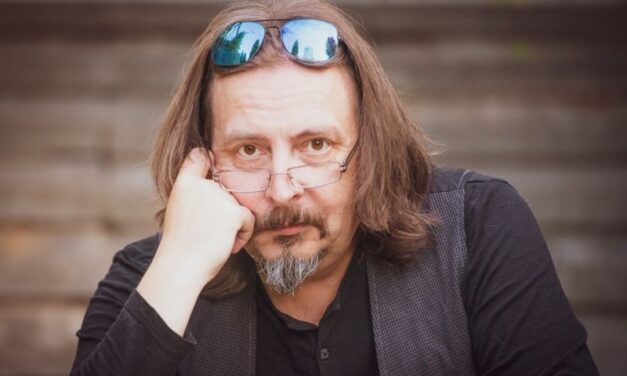 HÁROM ÉV BÖRTÖNRE ÍTÉLTEK EGY BELARUSZ ÚJSÁGÍRÓT