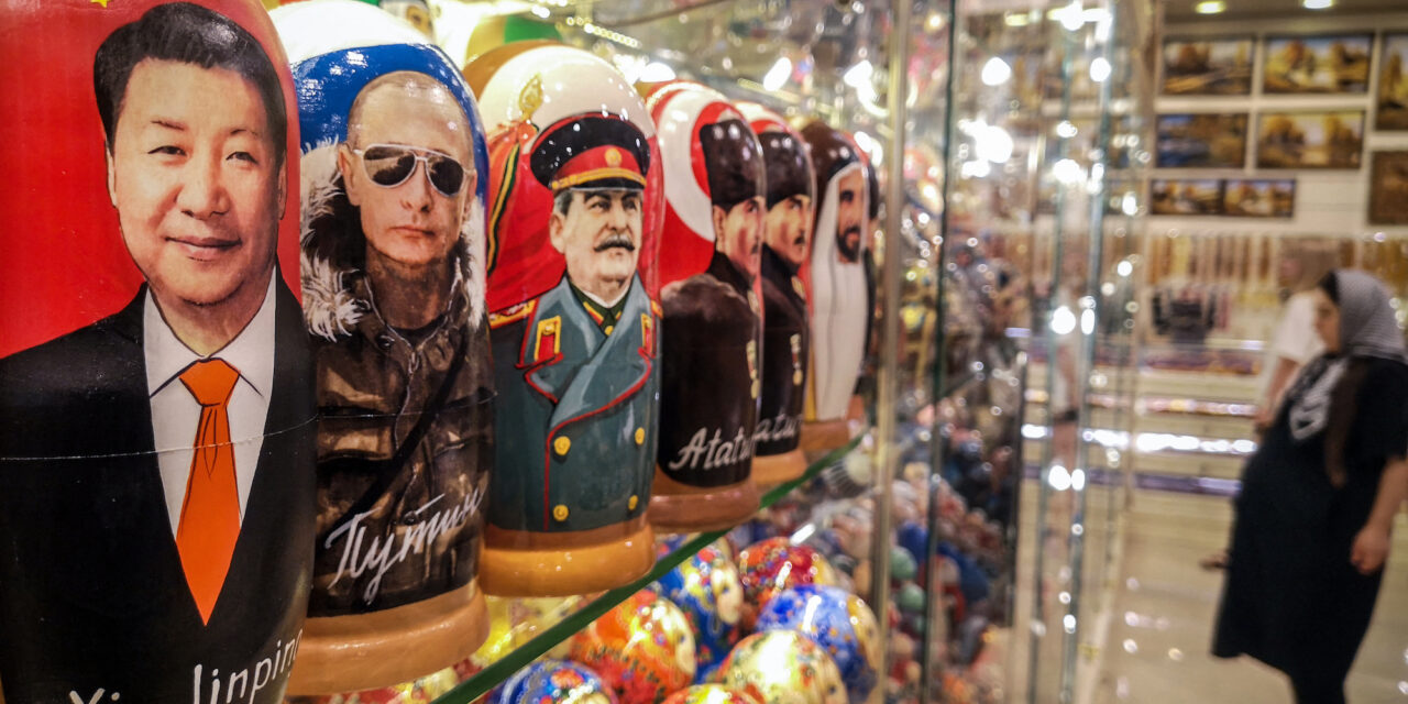 OROSZ BOTHÁLÓZAT TERJESZT UKRÁNELLENES ÁLHÍREKET A MAGYAR  VÁLASZTÁSI KAMPÁNYBAN