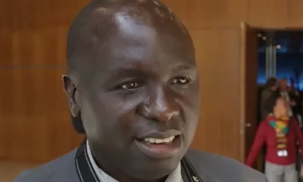 MEGÖLTEK EGY UGANDAI ÚJSÁGÍRÓT