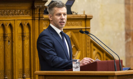 TÖRVÉNYJAVASLAT KÉSZÜL A MAGYAR KÖZMÉDIA TELJES ÁTALAKÍTÁSÁRÓL