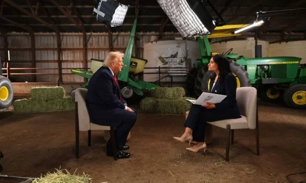 TRUMP FAKÉPNÉL HAGYTA AZ NBC STÁBJÁT MIUTÁN INTERJÚ KÖZBEN ÖSSZEVITATKOZOTT A RIPORTERNŐVEL (VIDEÓVAL)