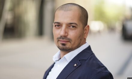 BÜNTETŐELJÁRÁS INDULT EGY POLGÁRMESTER JOGERŐS ÍTÉLETÉRŐL BESZÁMOLÓ MAGYARORSZÁGI ÚJSÁGÍRÓ ELLEN