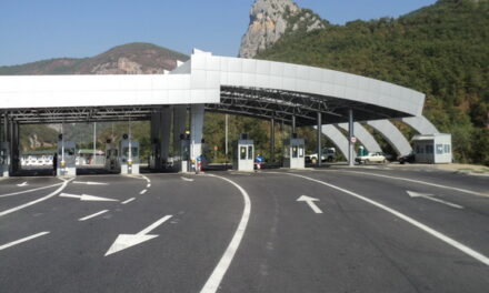 ÚJABB MONTENEGRÓI MÉDIAVEZETŐ KAPOTT SZERBIAI BEUTAZÁSI TILALMAT