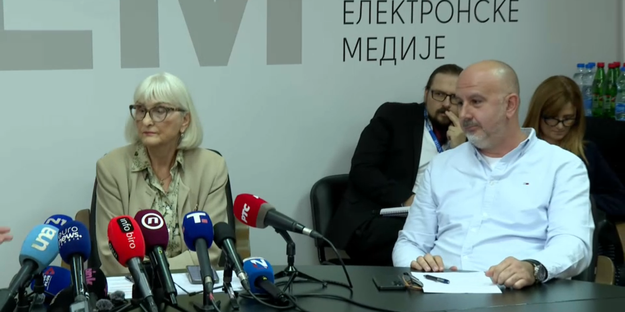 ELŐBB TÁMOGATTÁK, MAJD LESZAVAZTÁK AZ INFORMER TV ELLENŐRZÉSÉT
