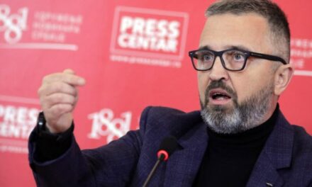 A ROMA PÁRT GYŰLÖLETBESZÉD MIATT BEPERELTE AZ INFORMER FŐSZERKESZTŐJÉT