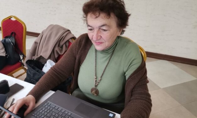 FELFÜGGESZTETT BÖRTÖNBÜNTETÉSRE ÍTÉLTÉK A JUGPRESS SZERKESZTŐSÉGÉT FENYEGETŐ FÉRFIT