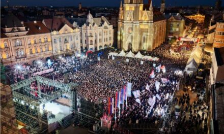 A HALADÓK MEGMANIPULÁLHATTÁK A NAGYTÜNTETÉSÜKRŐL KÉSZÜLT FOTÓT
