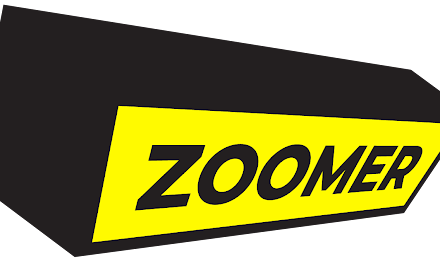 TUDÓSÍTÁS KÖZBEN ISMÉT RÁTÁMADTAK A ZOOMER ÚJSÁGÍRÓJÁRA